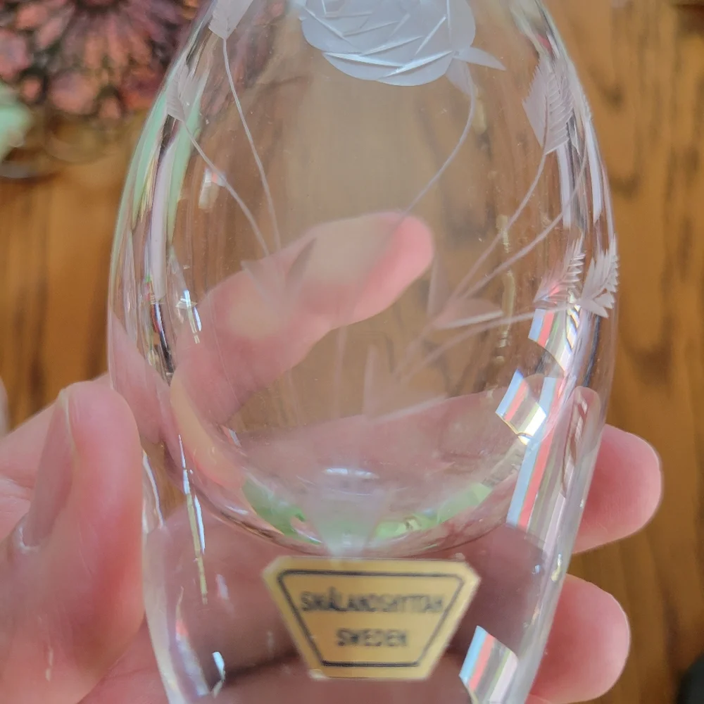 Stunning Smalandshyttan Sweden Crystal Vase ~ Lovely! MCM